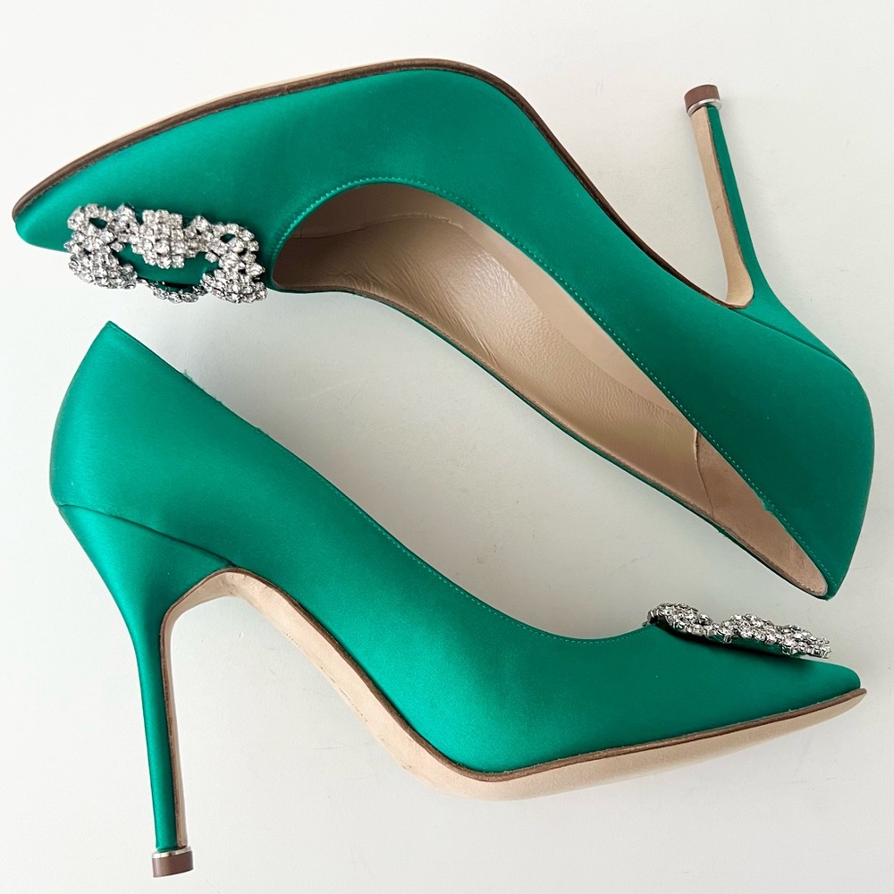 Manolo Blahnik Green Heels with Embellished Buckle - Picture 6 of 14